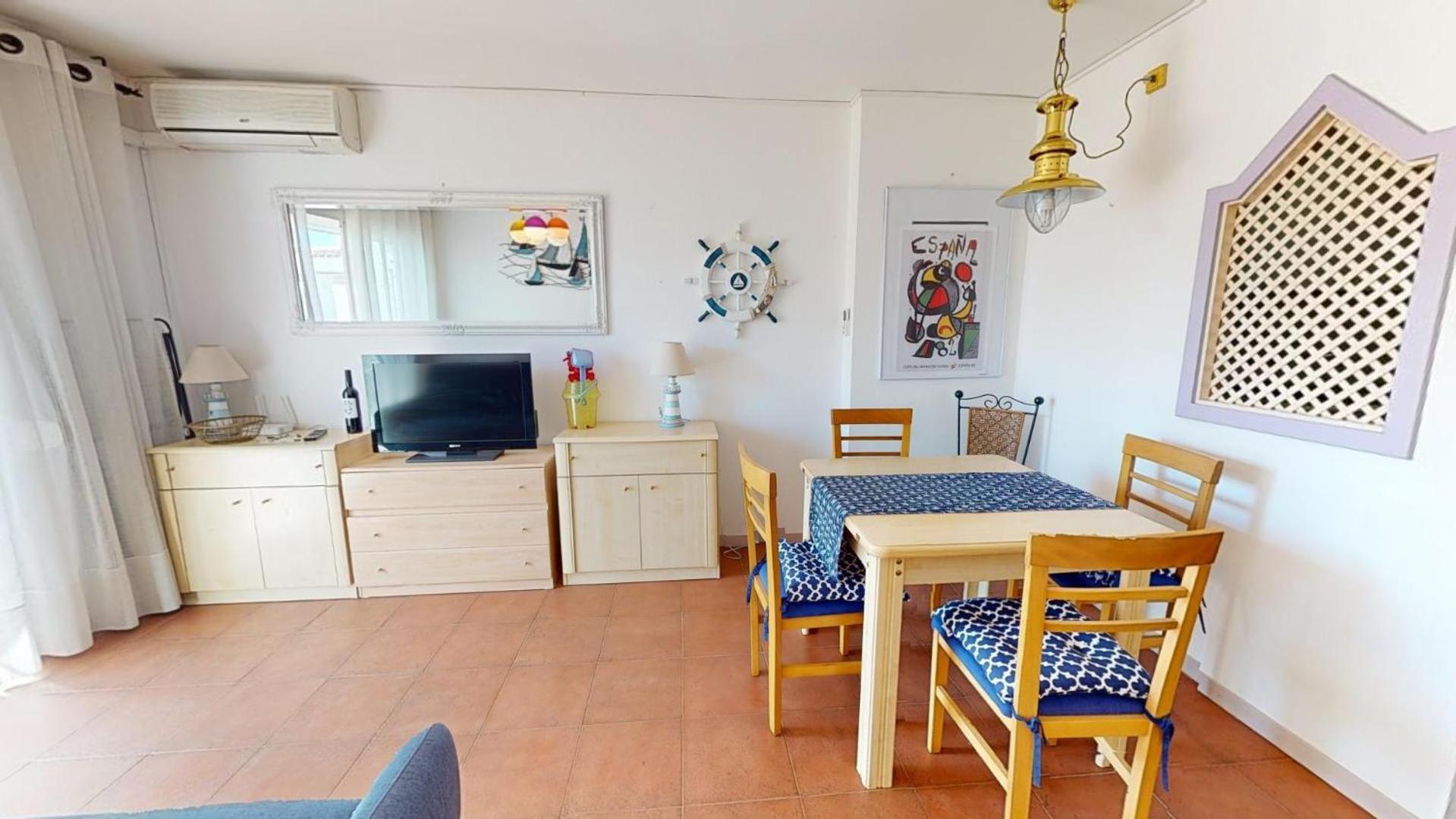 Royal Marine I Ga 4-6 Apartment Roses